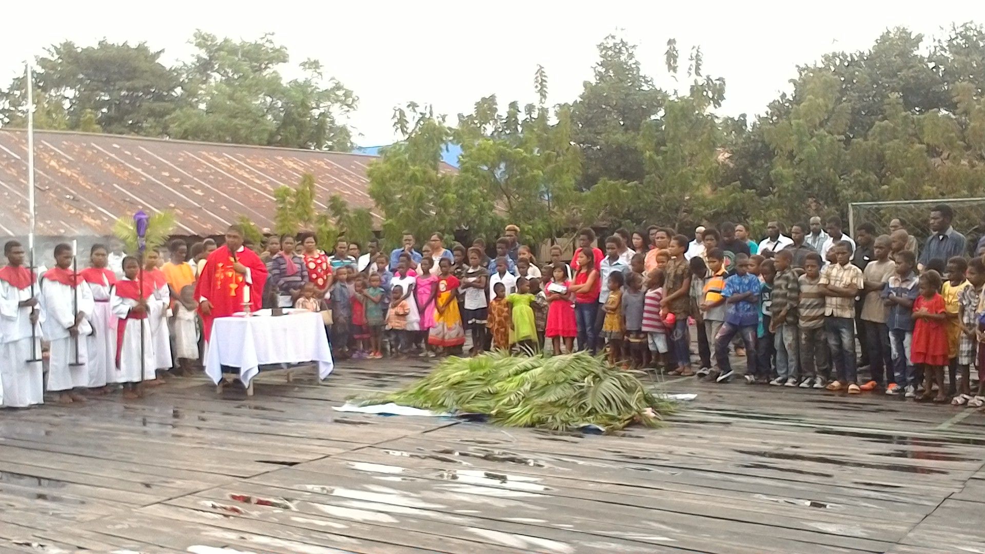 Paskah 2020 Makam Yesus Dan Gedung Gereja Kosong Halaman 1