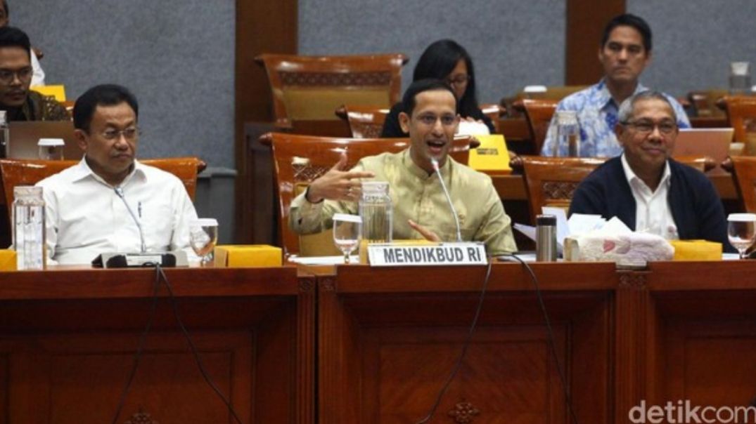 Mendikbud Kaget Menepuk Air Di Dulang Terpercik Muka Sendiri Halaman All Kompasiana Com