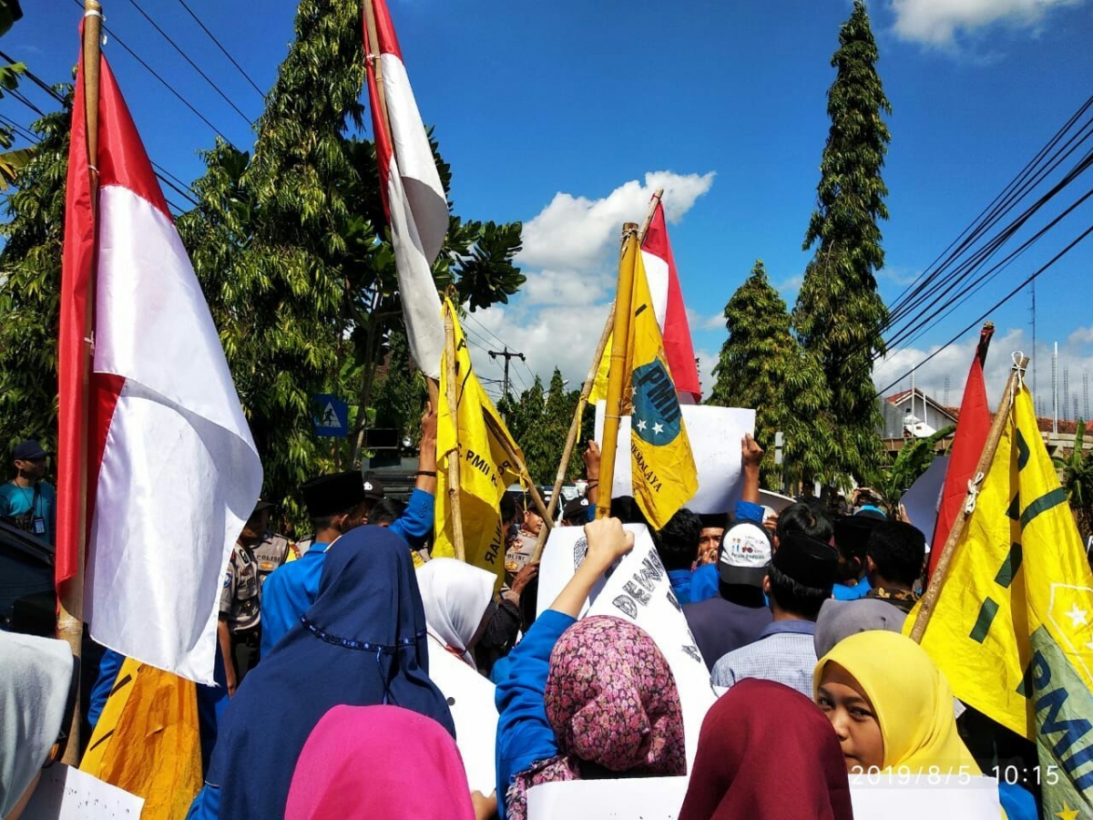 Wakil Rakyat Wakil Rakyat, Ya untuk Rakyat Halaman 1 - Kompasiana.com
