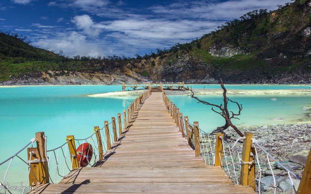 Beberapa Destinasi Wisata Di Indonesia Yang Nggak Kalah Beberapa Destinasi Wisata Di Indonesia Yang Nggak Kalah