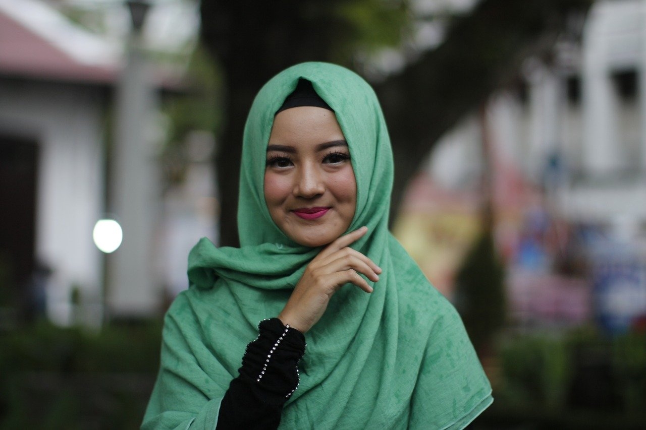 Puisi Ramadhan 10 Puisi Tentang Ramadhan Oleh Vindy Putri Halaman