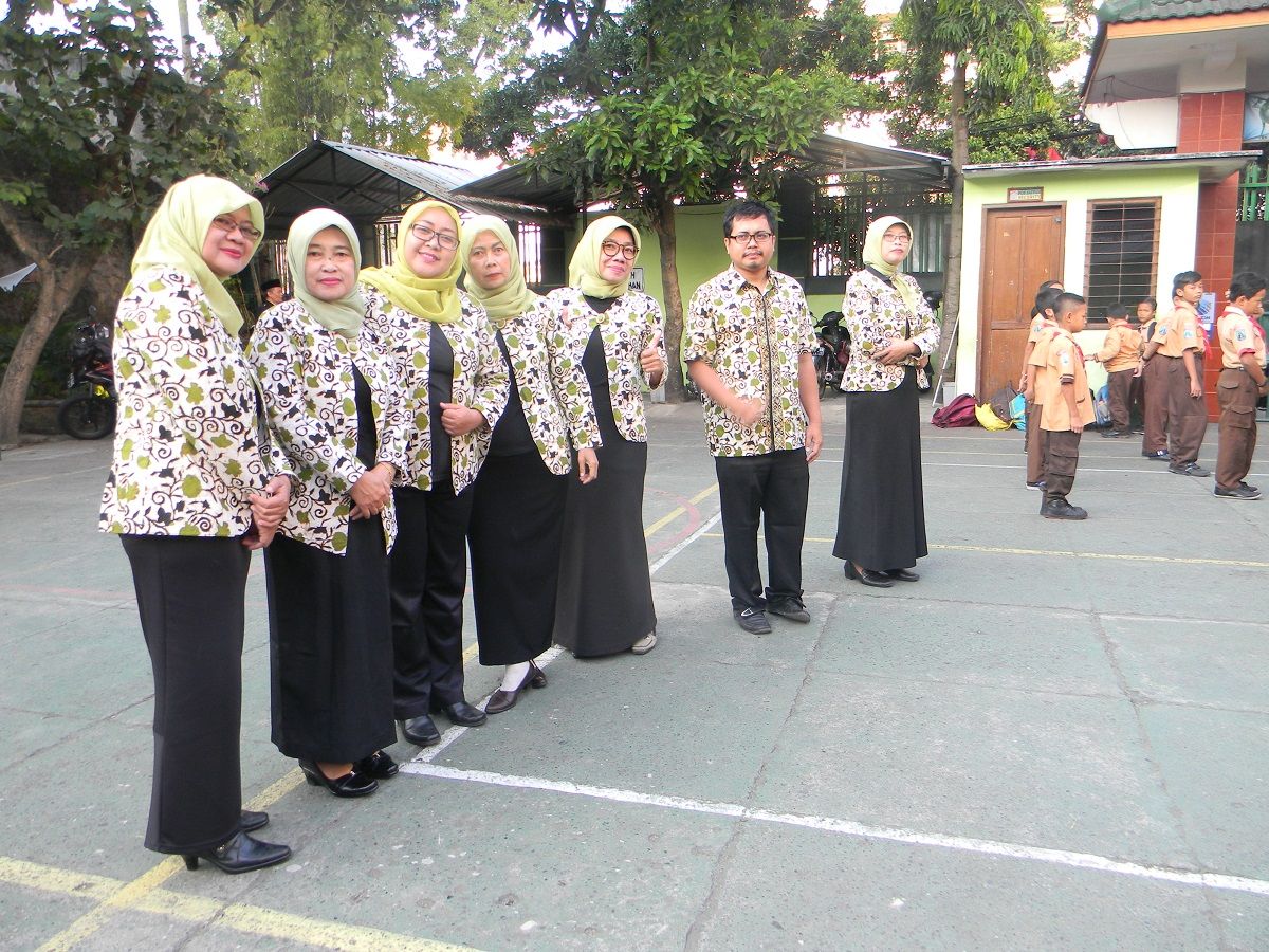 Konflik Dengan Kepala Sekolah Dan Beberapa Alasan Guru Datang Terlambat Ke Sekolah Halaman 1 Kompasiana Com