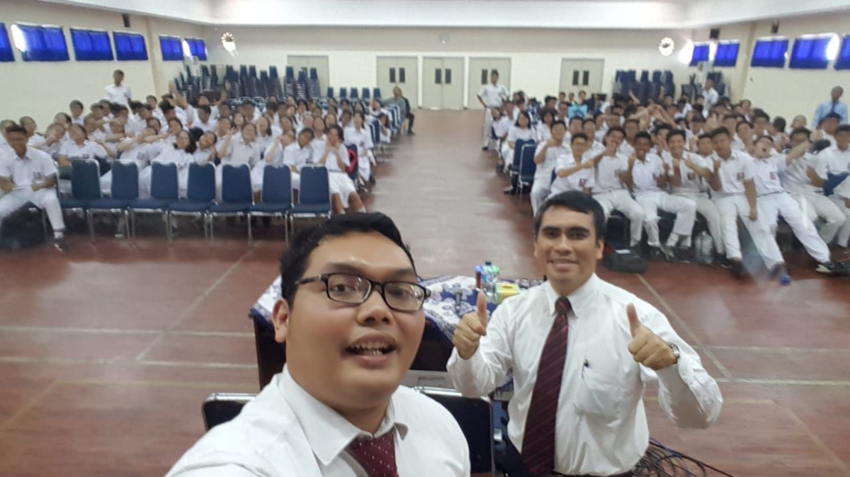 Sosialisasi Hukum Telematika dan Bijak Bersosmed bagi  Sosialisasi Hukum Telematika dan Bijak Bersosmed bagi