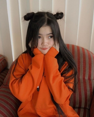 Sosok Mega Dwi Cahyani Artis Tiktok Yang Memiliki 7 8 Juta Followers Kompasiana Com