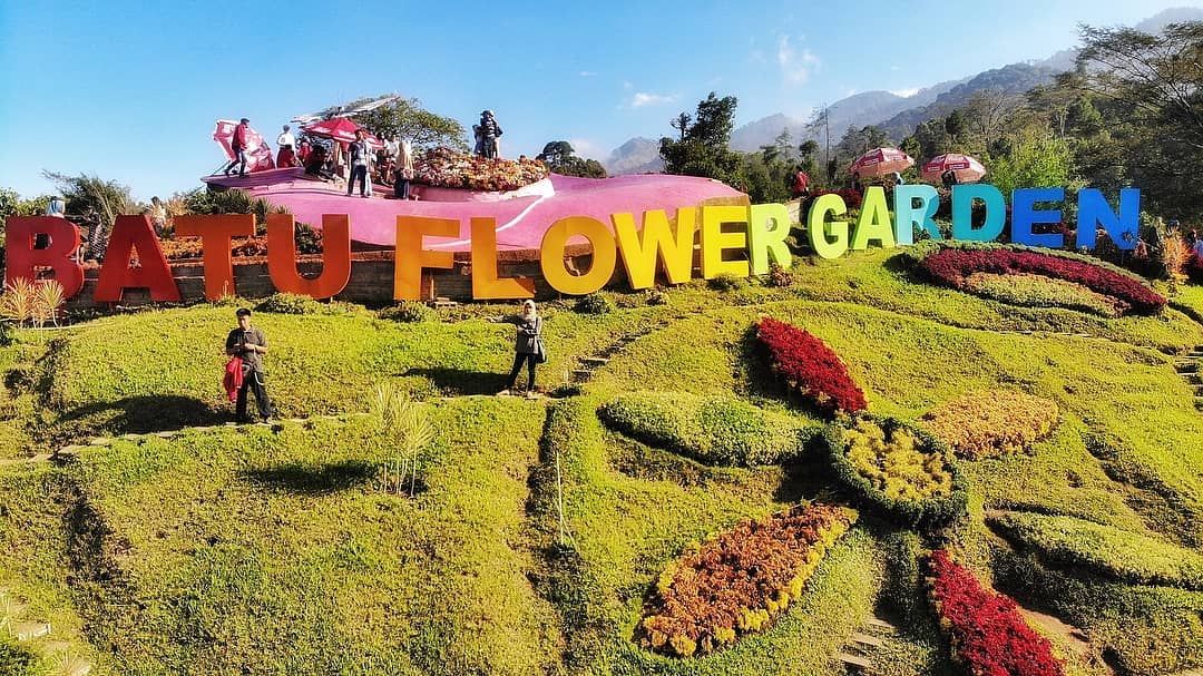 Batu Flower Garden, Surga Spot Wisata Selfie di Malang