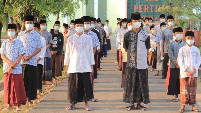 Hari Santri: Berjihad Tanpa Henti Membangun Kesehatan Pesantren Halaman