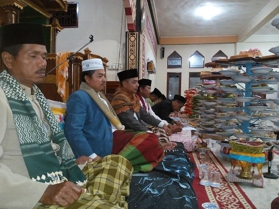 Lewat Badikie dan Malamang Meneladani Nabi Muhammad SAW Halaman 1 -  Kompasiana.com