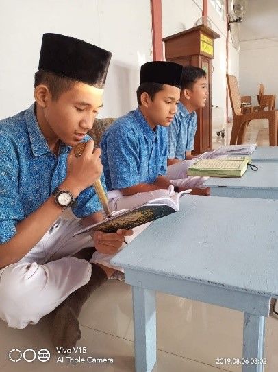 Strategi Guru di Masa Pandemi Covid-19 (Tantangan dan Peluang) Halaman