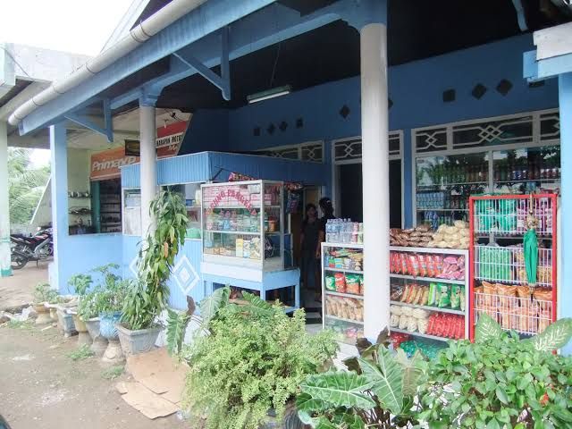 Bagi Saya Utang di Warung adalah Kejahatan Luar Biasa Bagi Saya Utang di Warung adalah Kejahatan Luar Biasa