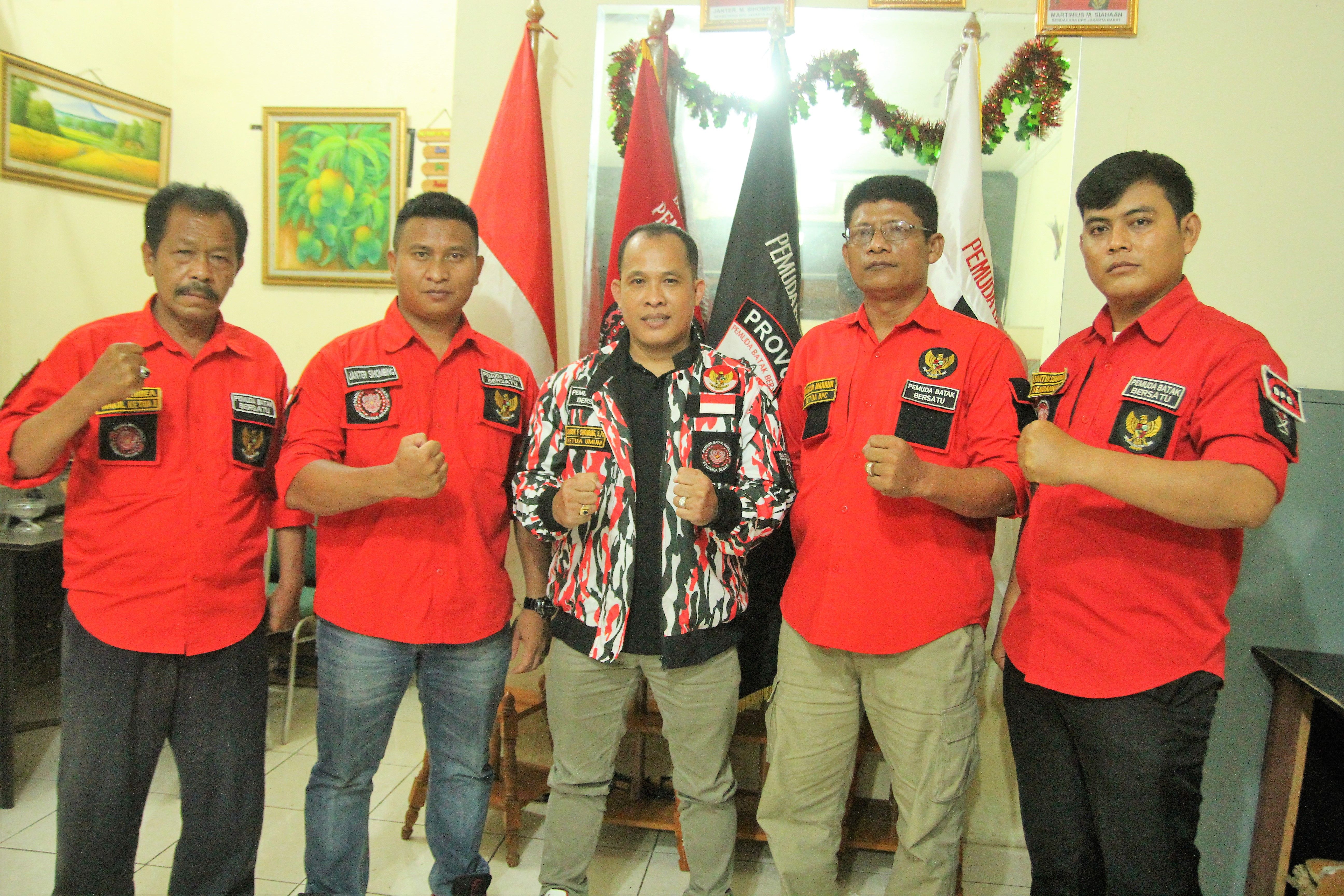 Ketum Pemuda Batak Bersatu Sambangi Dpc Jakarta Barat Ini Pesannya Halaman 1 Kompasiana Com