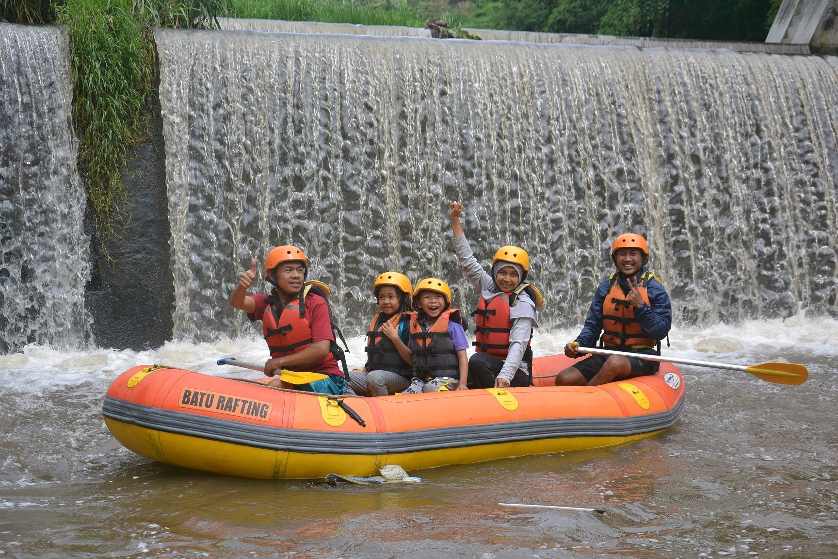 Rekomendasi Tempat Rafting Paling Seru di Wisata Outbound Malang Halaman 1  - Kompasiana.com