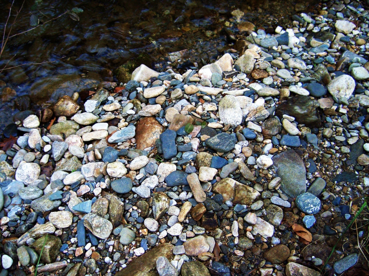 Batu bersuci disebut menggunakan Penjelasan Fiqih