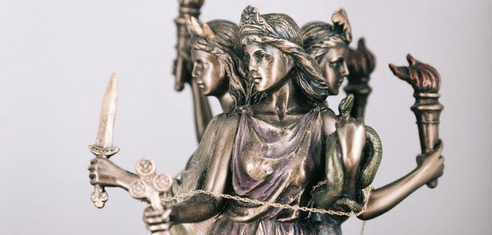 Hecate Dewi Bulan Yang Terlupakan Berkah Bagi Para Penyembah Penderitaan Halaman 1 Kompasiana Com