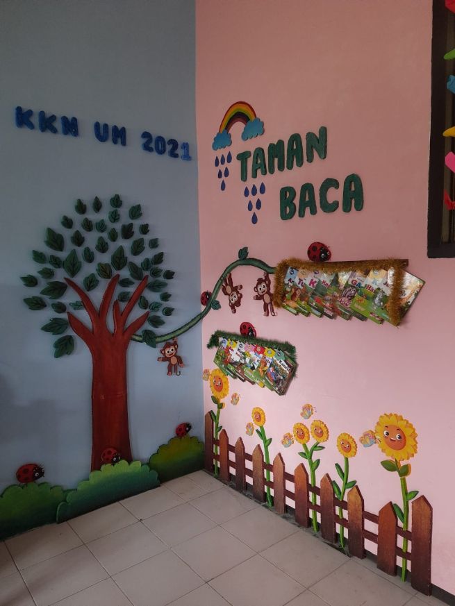 Tumbuhan Minat Baca Sejak Dini, Mahasiswa KKM UM 2021 Laksanakan Progam