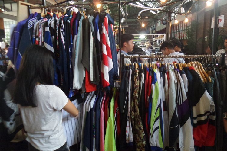 Potret Bisnis Thrift Shop Sebagai Jembatan Ekonomi Halaman 1 ...