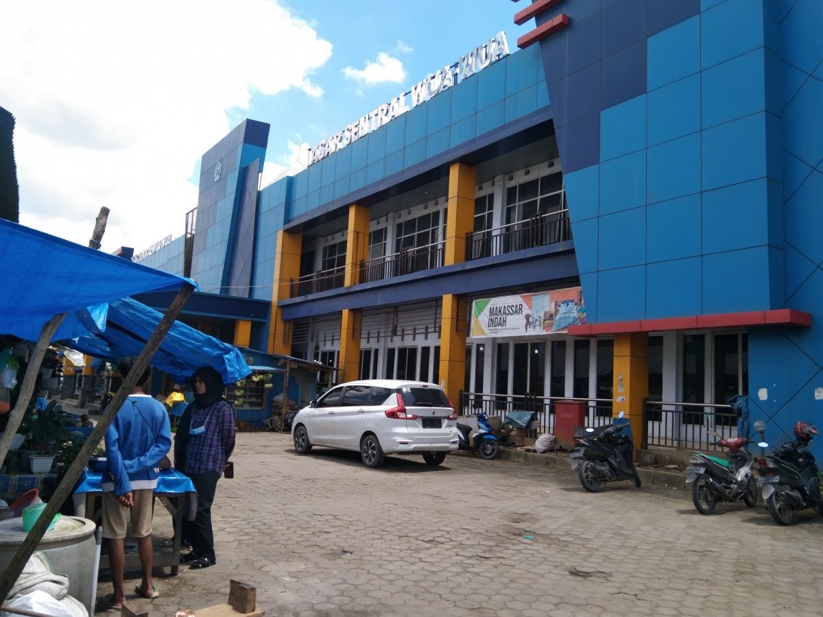 Pasar Sentral, namun Sepi Pembeli dan Memprihatinkan Halaman 1 ...