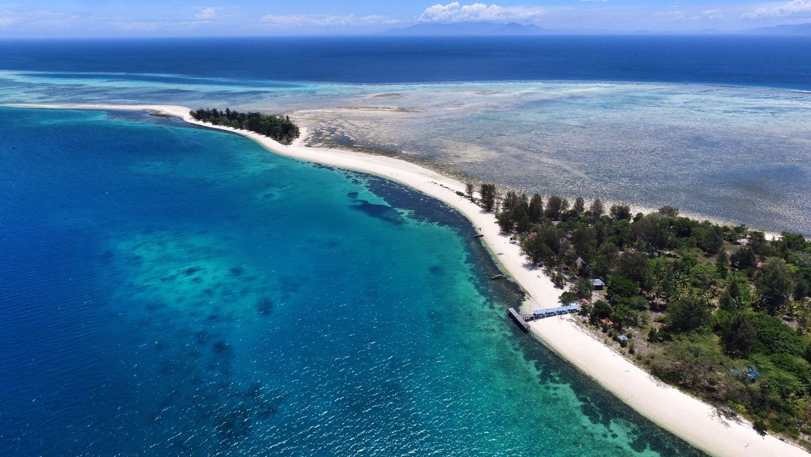 Pulau Morotai, wisata Indonesia

