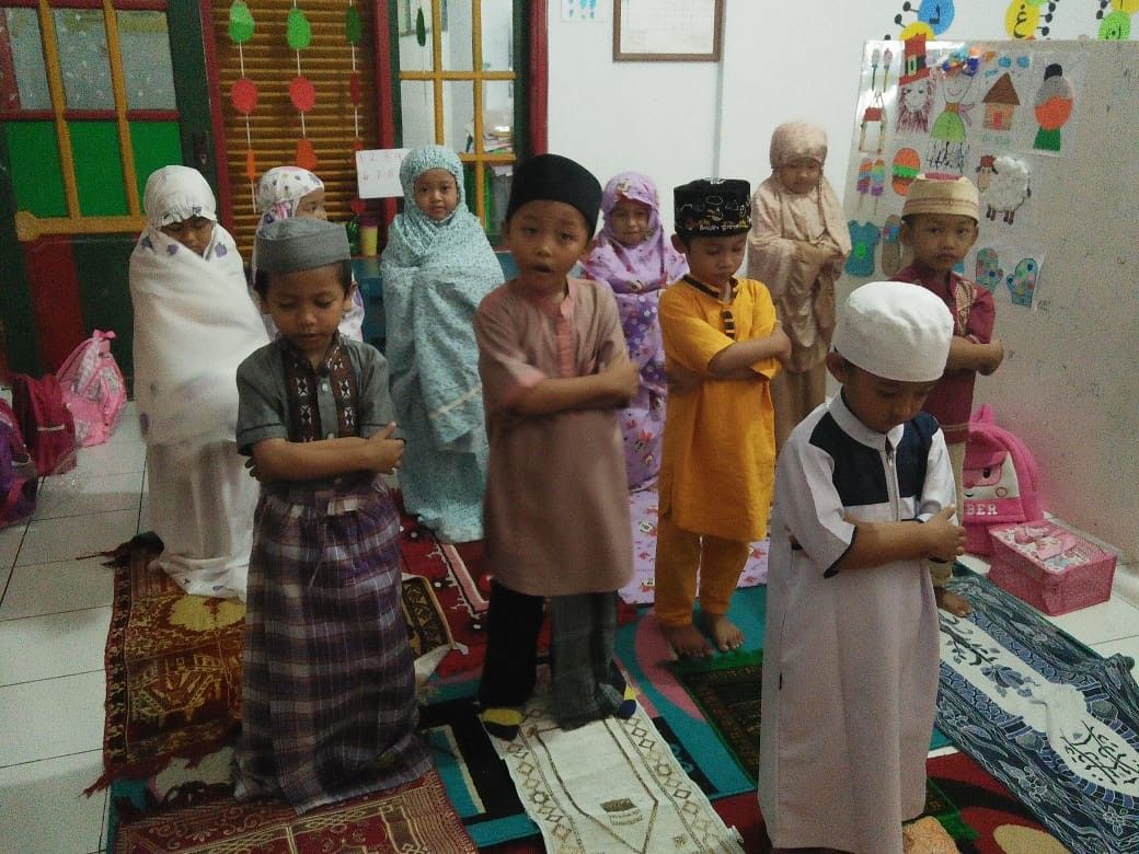Membangun Moral Anak Usia Dini: Strategi Tepat untuk Balita dan Anak Prasekolah