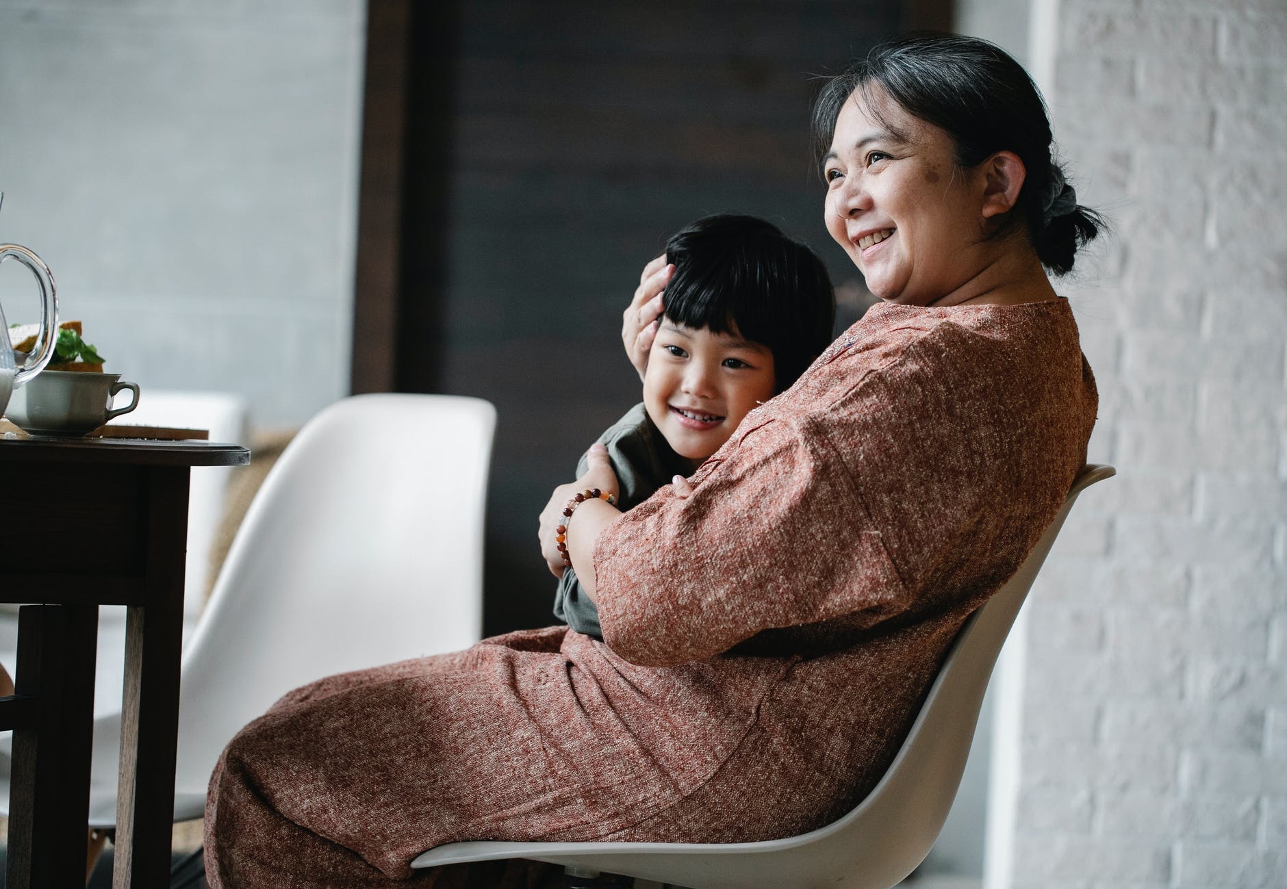 Bokep nenek sama cucunya
