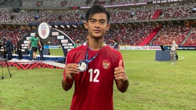 817 Wallpaper Sepak Bola Arhan free Download - MyWeb