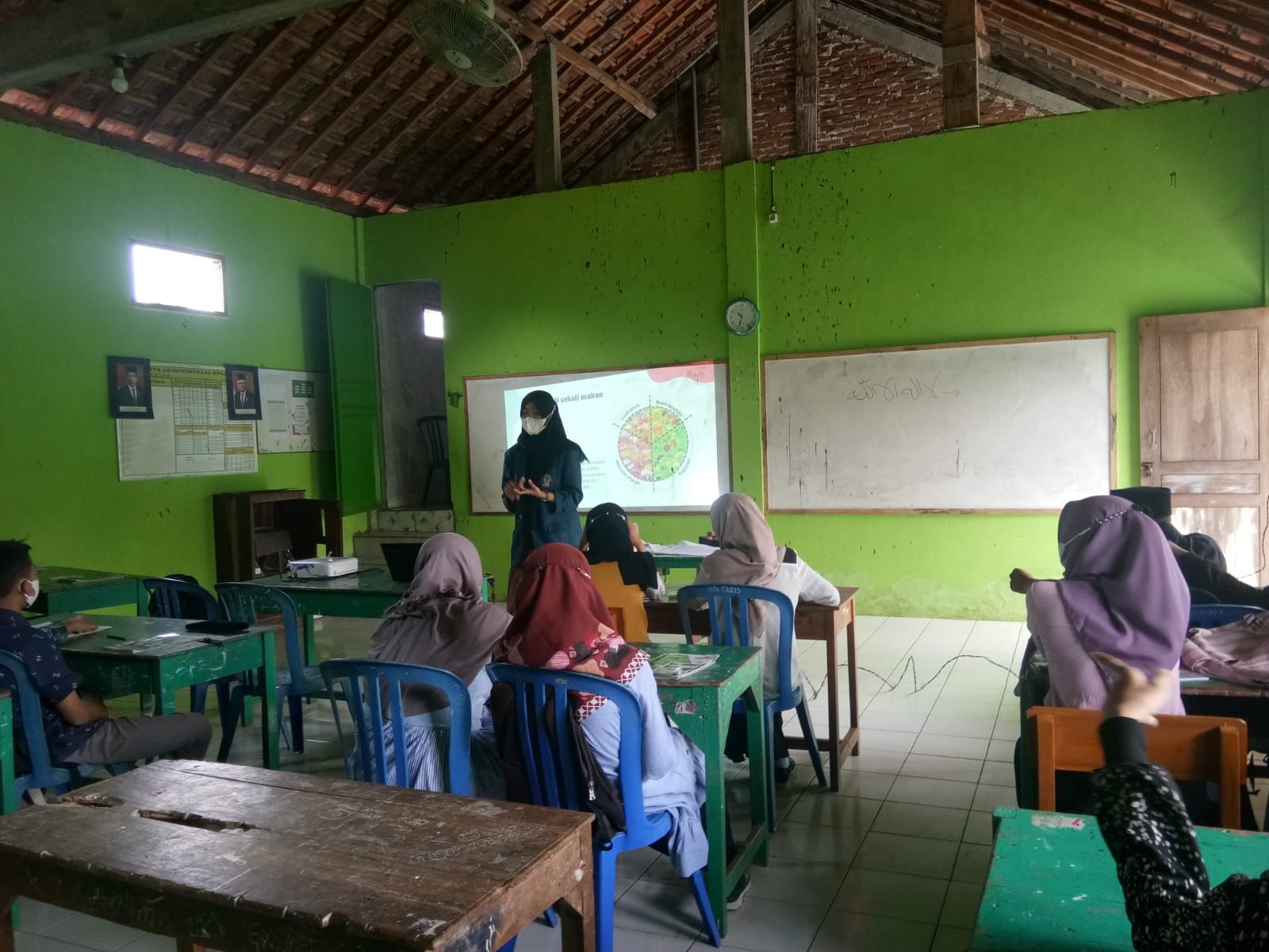 Mahasiswa KKN UNDIP Sosialisasikan Protokol Kesehatan Dan Gizi Seimbang ...