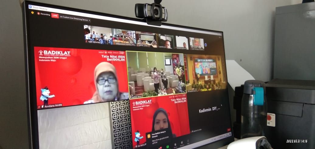 Sosialisasi Tata Nilai BerAKHLAK Jelaskan Pentingnya Tingkatkan sosialisasi-tata-nilai-berakhlak-jelaskan-pentingnya-tingkatkan