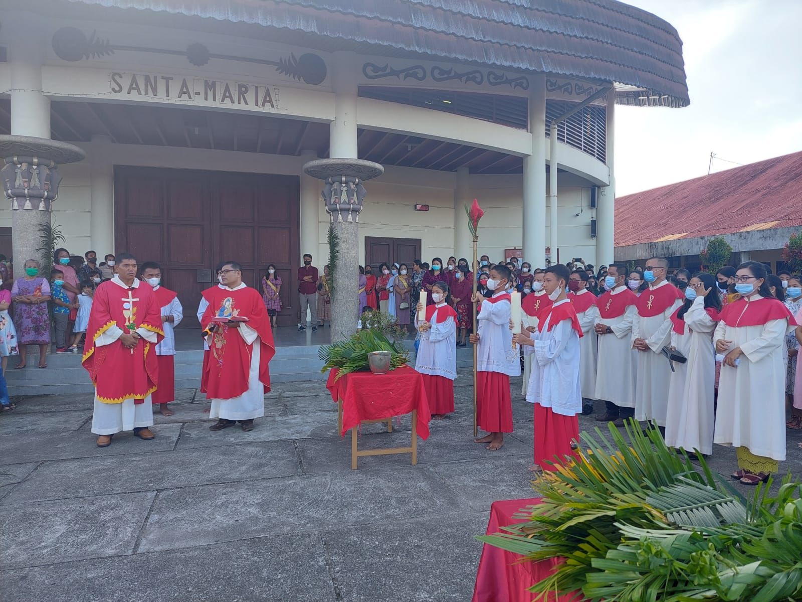 Perayaan Minggu Palma Di Gereja Katolik St. Maria Bunda Para Bangsa ...