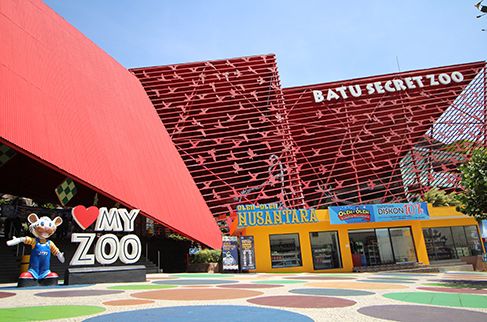 Mengenal Lebih Dalam Batu Secret Zoo dan Museum Satwa di Kota Batu -  Kompasiana.com
