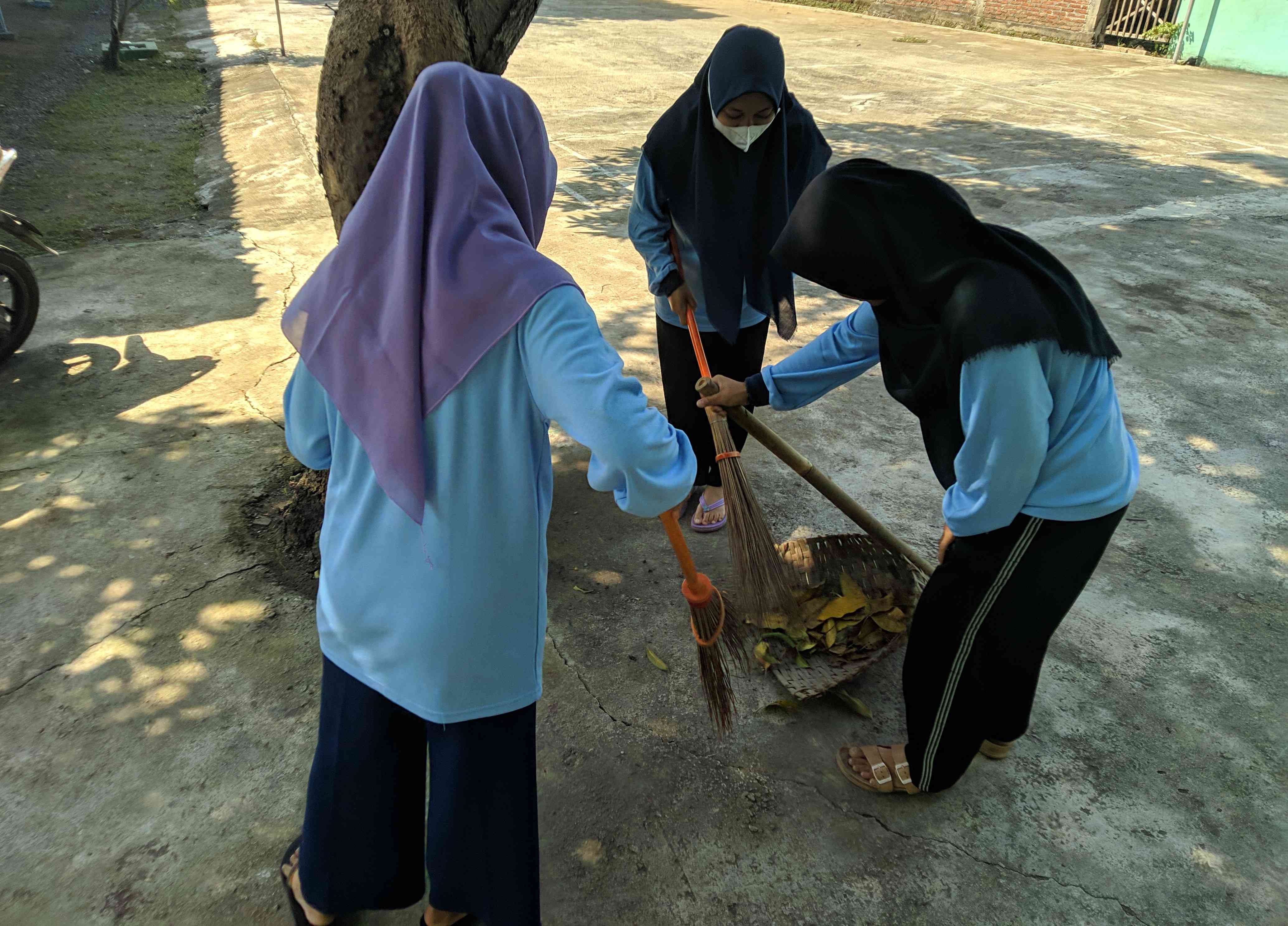 Peran Mahasiswa Dan Masyarakat Dalam Meningkatkan Kesadaran Menjaga ...