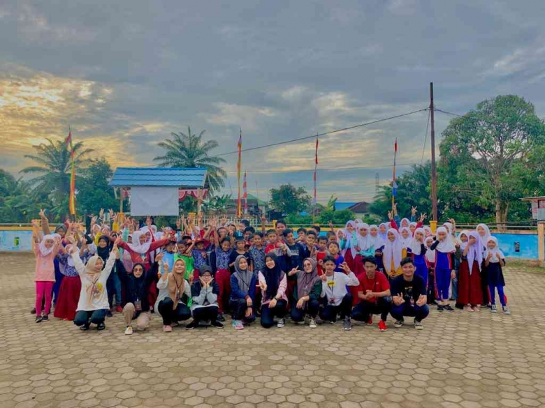 Skj Merupakan Singkatan Dari Di Desa Pindahan Baru Melakukan Senam Jantung Sehat SKJ di Setiap Sekolah-sekolah dari Tingkat Dasar sampai Menengah Halaman 1 - Kompasiana.com
