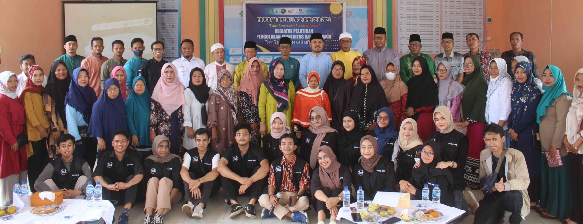 Antusias Masyarakat Desa Air Putih dalam Pelatihan Pembuatan Pop Mie Sagu dan Mie Kremes