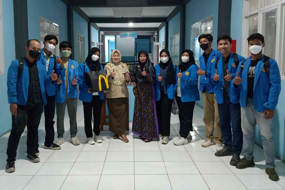 Pengabdian kepada Masyarakat di SMK Media Informatika Jakarta Halaman 1 ...
