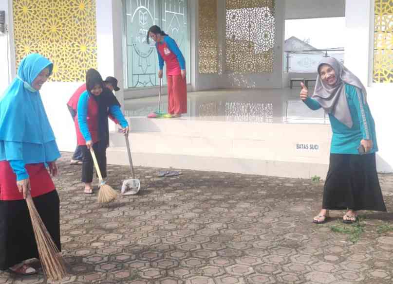 World Clean Up Day Secara Serempak Dan Kompak Diselenggarakan Desa ...