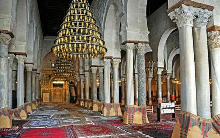 Seksual ayol video Yalangoch va behayo qizlar