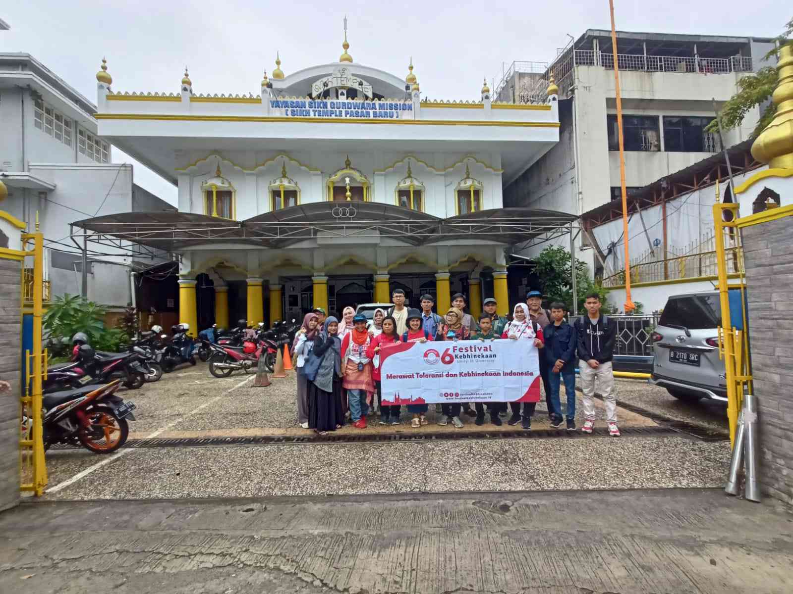 Wajah Kebhinekaan Rumah Ibadah Di Pasar Baru Jakarta Halaman 1 ...