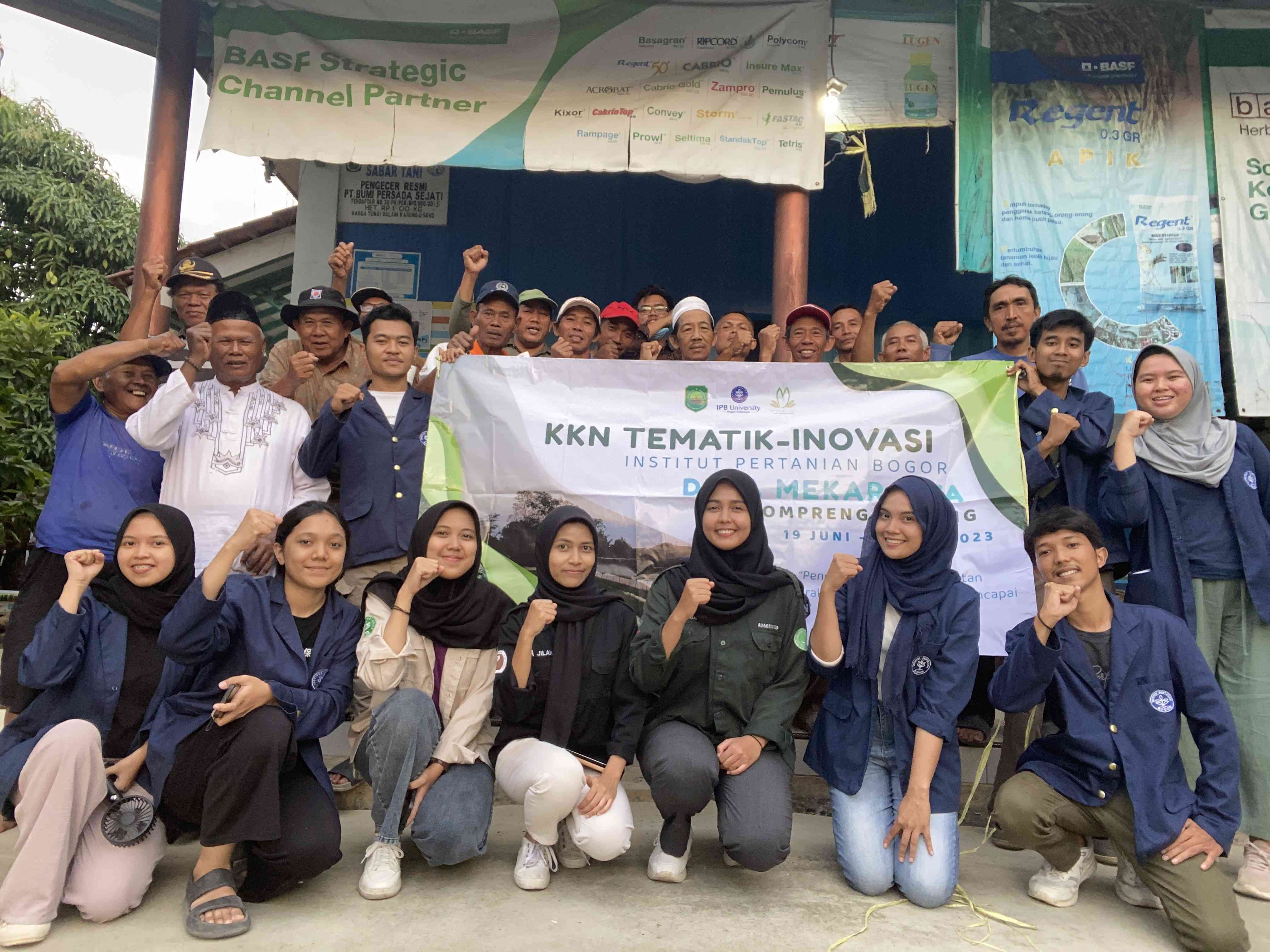 Bersama UPTD Pertanian, Tim KKNT IPB Sosialisasikan Pertanian Cerdas ...