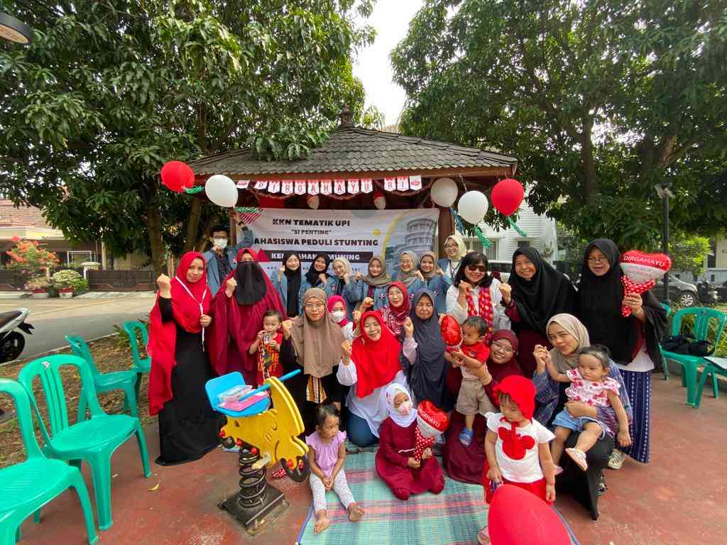 Sosialisasi sebagai Upaya Pencegahan Stunting di Kelurahan Cimuning ...