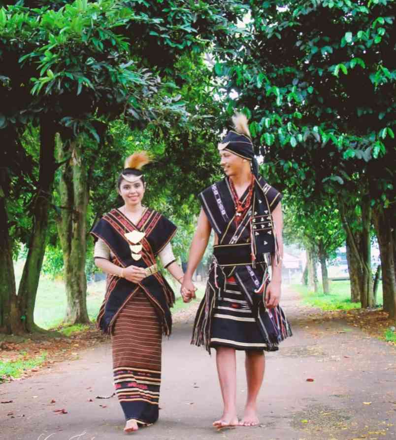Foto pakaian adat Tanimbar