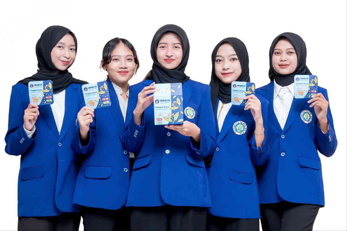 Tim INSECO Bioteknologi UM Memanfaatkan Limbah Daun Cengkeh untuk Usir ...