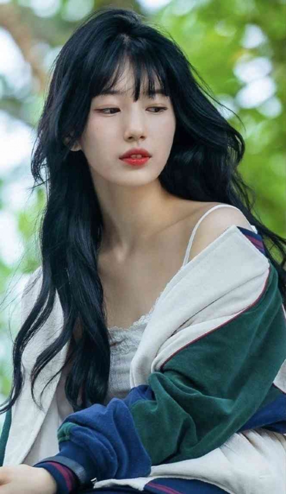 Representasi Kehidupan Seorang Idol Dalam Series Doona Halaman 1 representasi-kehidupan-seorang-idol-dalam-series-doona-halaman-1
