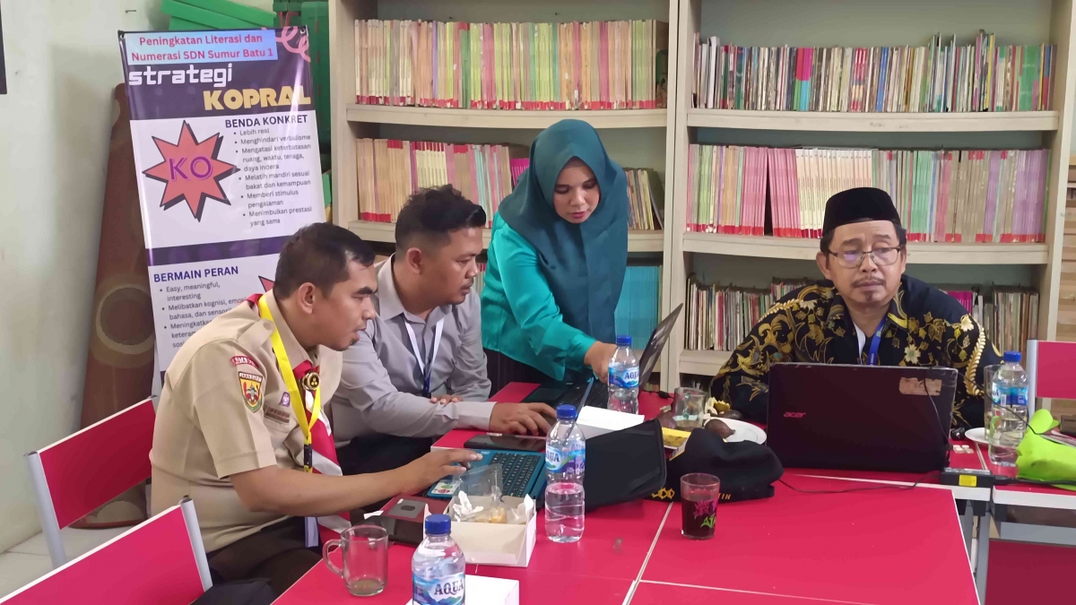 Teks Iht Kelebihan dan Kekurangan In House Training (IHT ) Halaman 1 ...