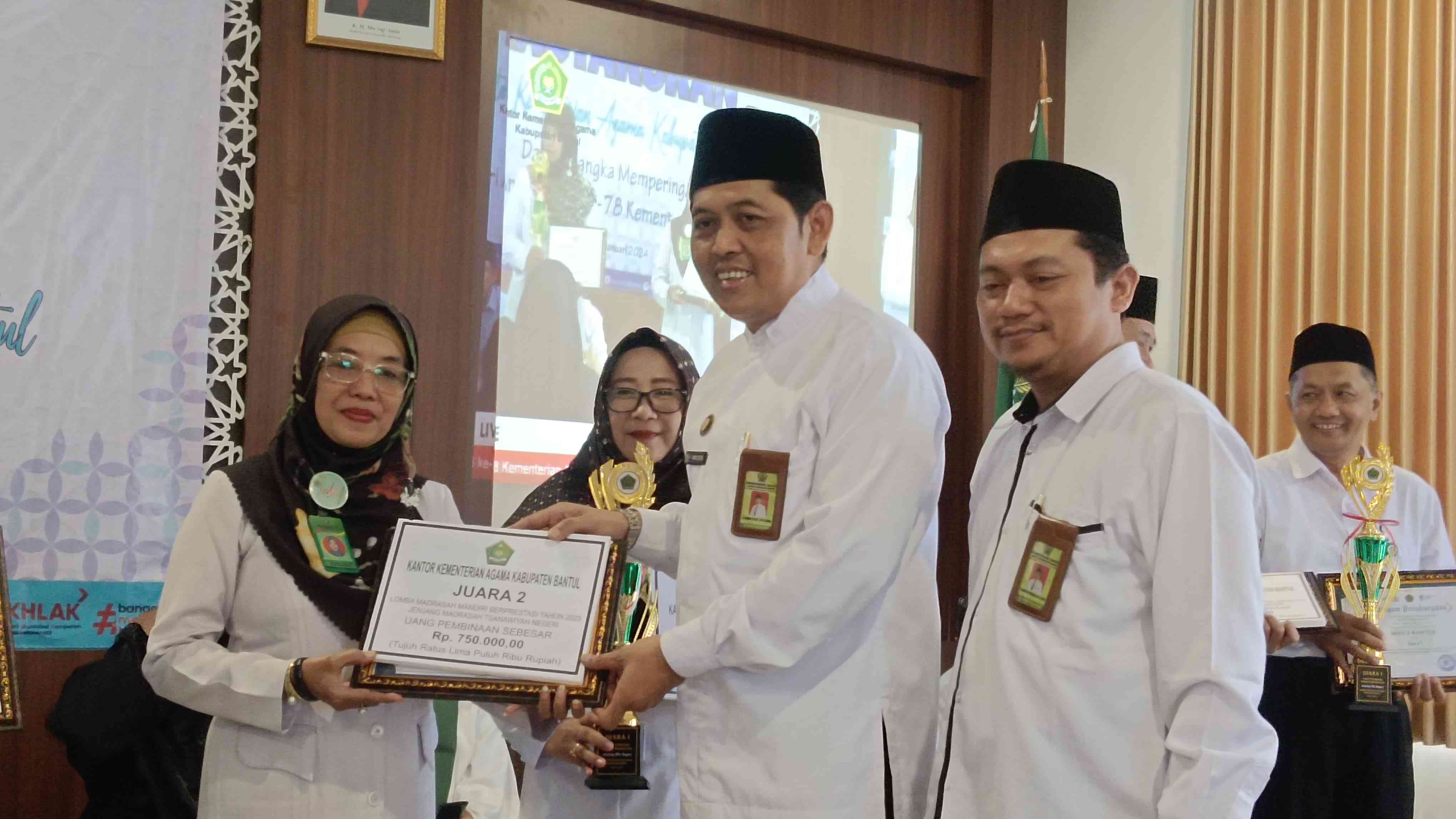 MTsN 9 Bantul Raih Juara II Madrasah Mandiri Berprestasi - Kompasiana.com