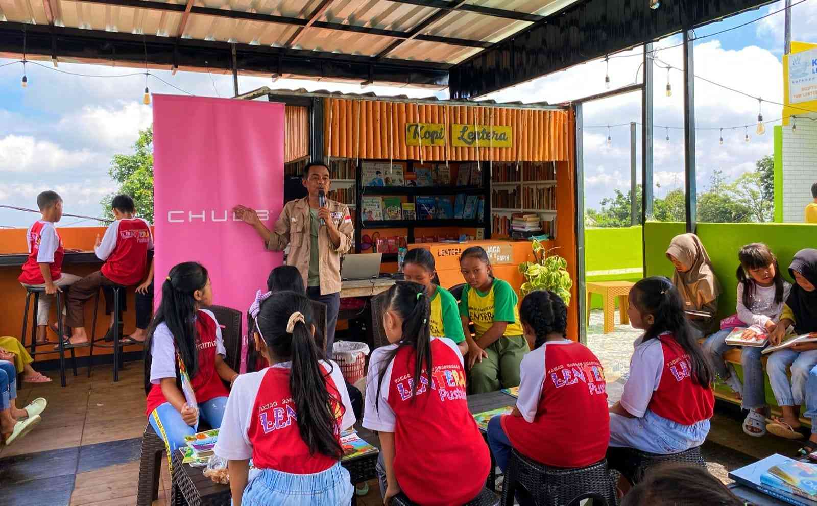 Chubb Life Indonesia Perkuat Literasi Finansial Anak Di Taman Bacaan ...