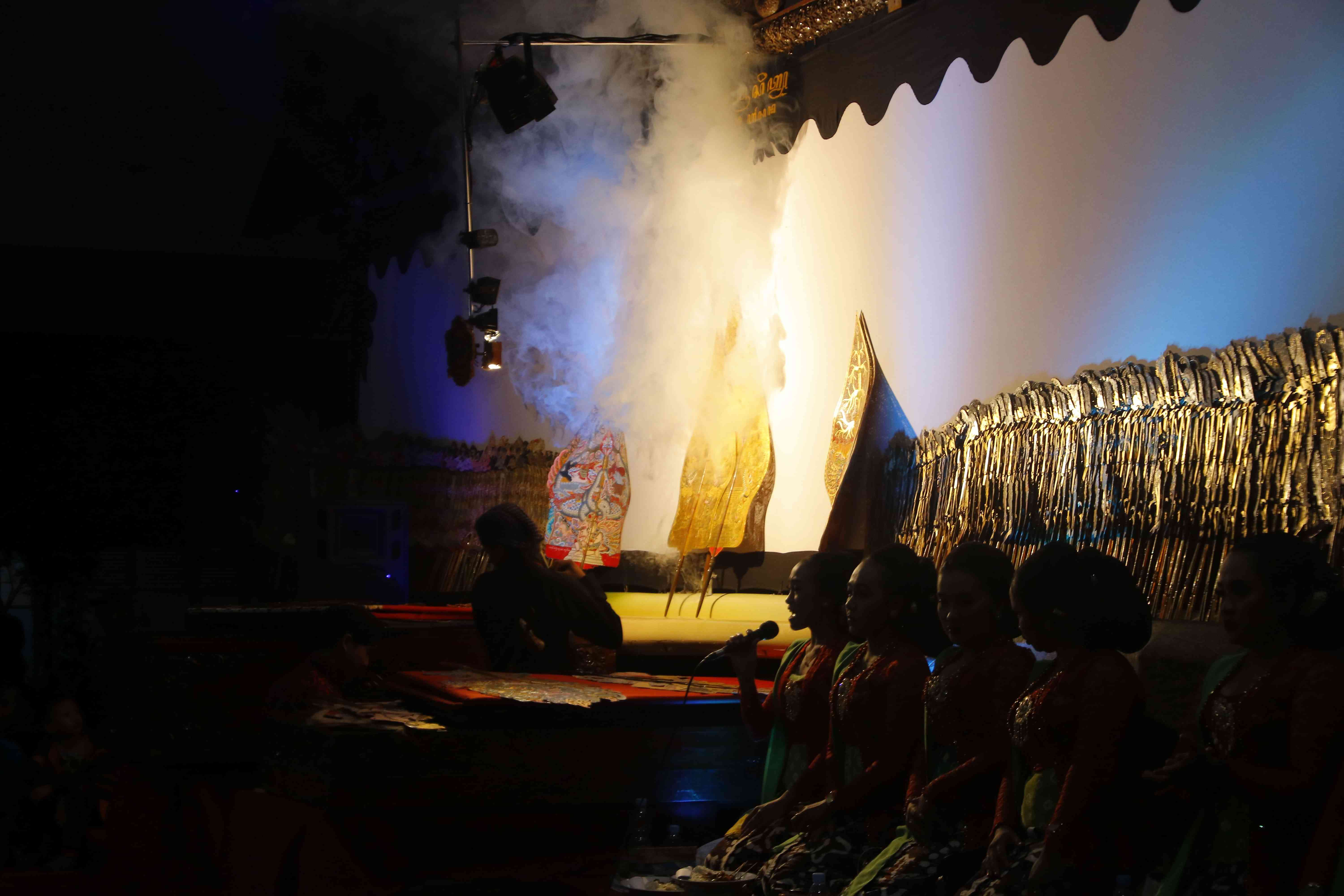 Pagelaran Wayang Gathutkaca Lair, Anak Muda Harus Menjaga Budaya ...