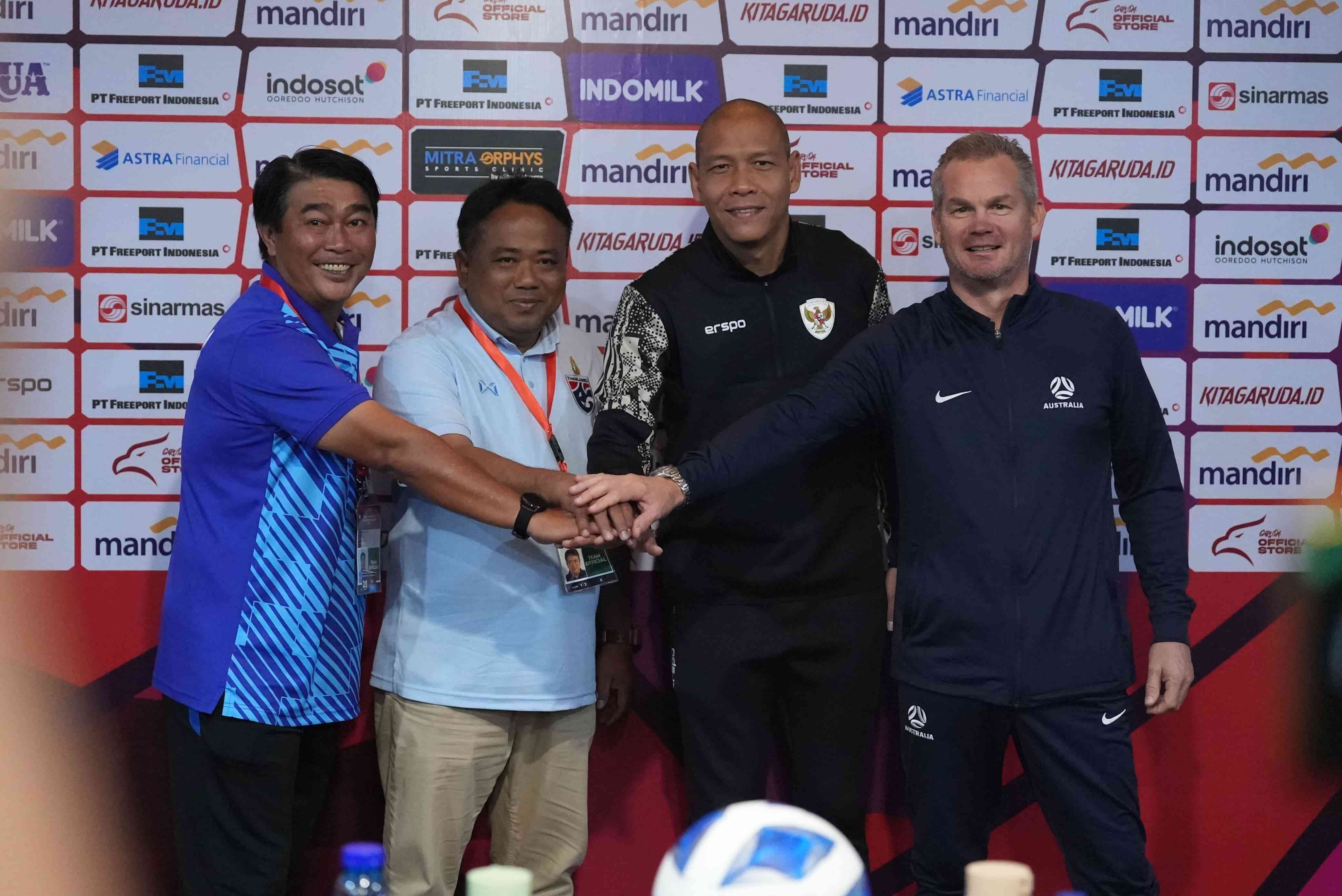 Menakar Peluang Nova Arianto Membesut Timnas Indonesia B Untuk Piala ...