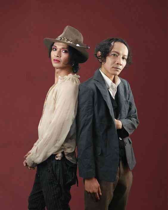 Manekin dan Makna Tersembunyi: Cinta Tak Terjangkau dalam 'Silly Love ...