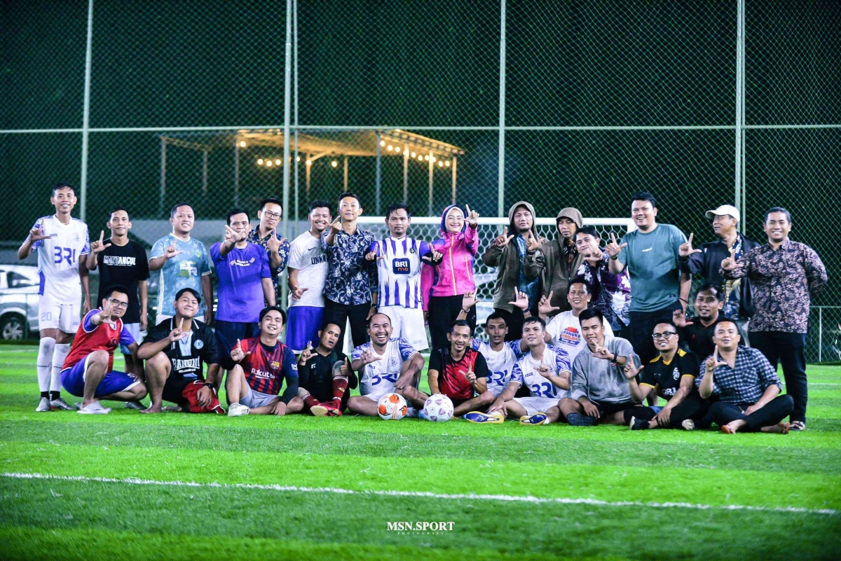 Scor Labuan Kegiatan Mini Soccer Internal BRI BO Labuan: Pererat Silaturahmi dan ...