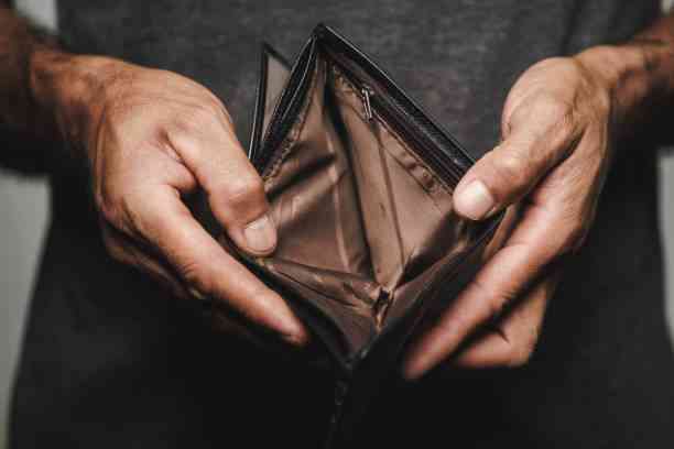 Dompet Bapak Tak Hanya Berisi Rupiah Halaman 2 - Kompasiana.com
