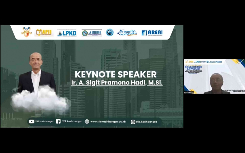 Onlayn porno: palubada qora tanli ayollar Qora qizlar bilan guruh porno