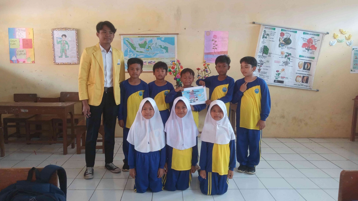 Wafiuddin Fajar Wahyu Wafiuddin, Mahasiswa UNNES GIAT 12 Kembangkan Buku Ajar ...
